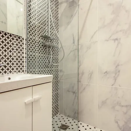 Du Trousseau - Welkeys شقة *